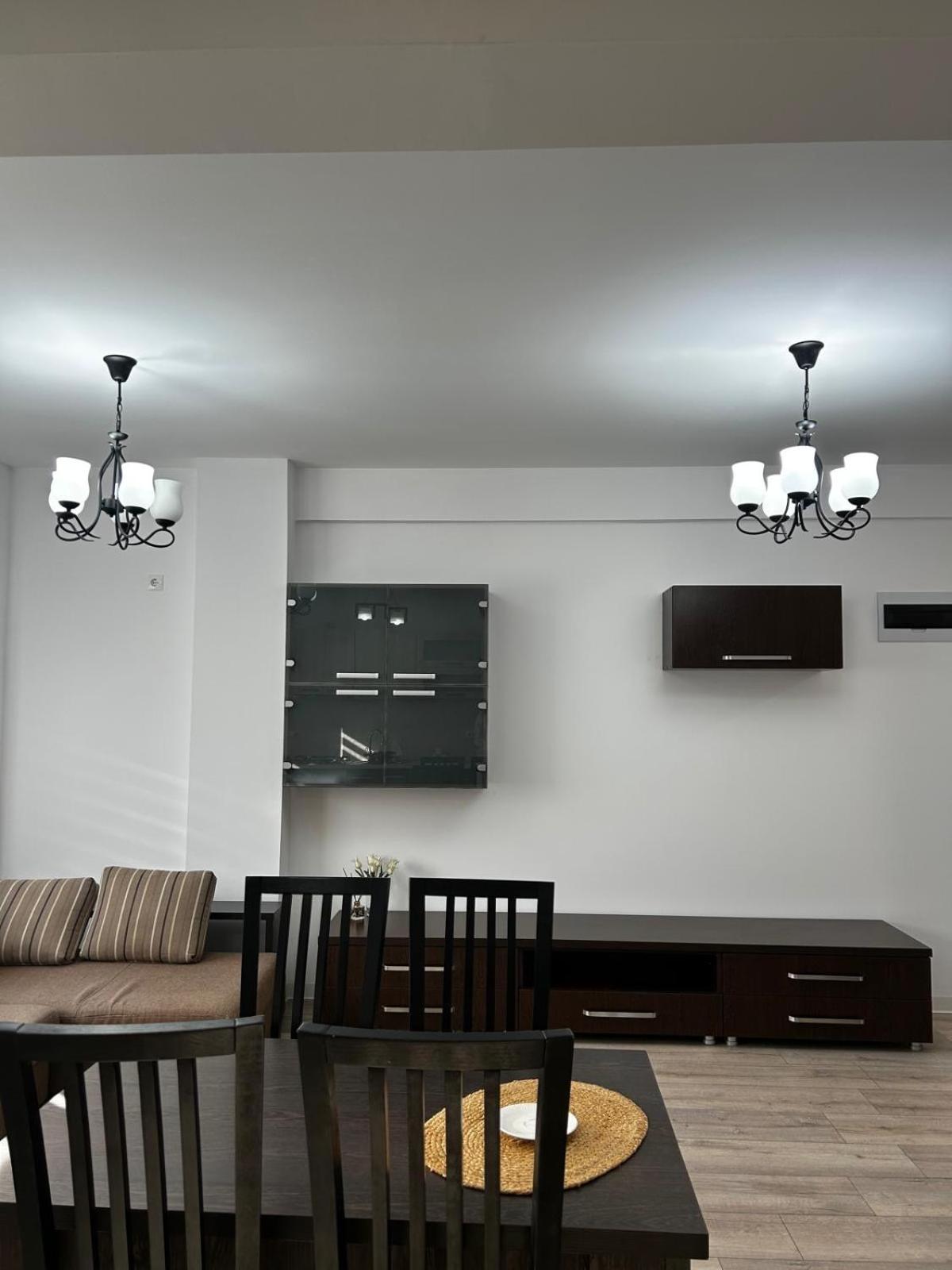 K&K Apartements كرايوفا المظهر الخارجي الصورة