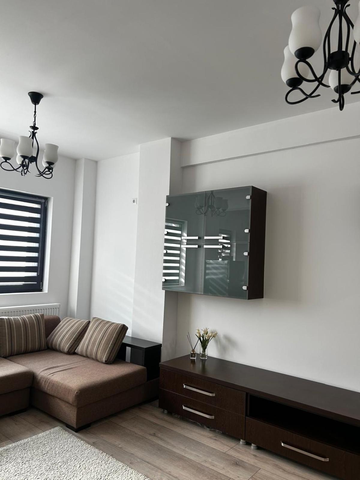 K&K Apartements كرايوفا المظهر الخارجي الصورة