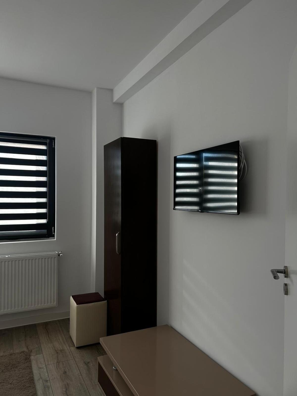 K&K Apartements كرايوفا المظهر الخارجي الصورة
